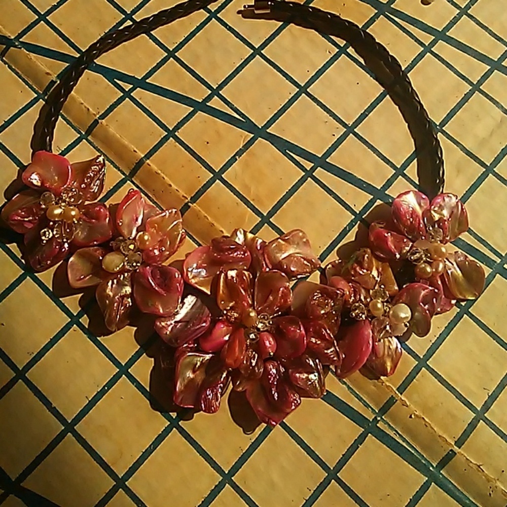 Shell Necklace - image 1